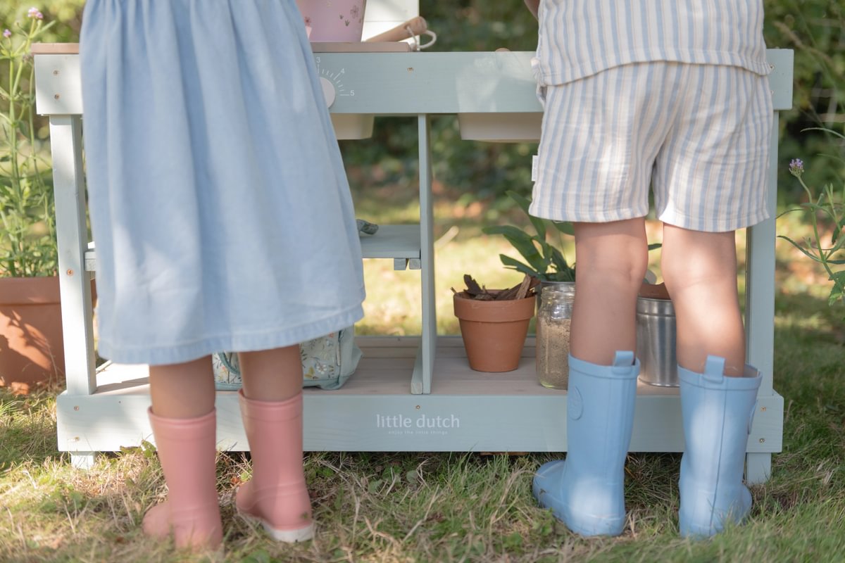 Little Dutch puidust mudaköök väliköök Green veepaagi ja kraaniga