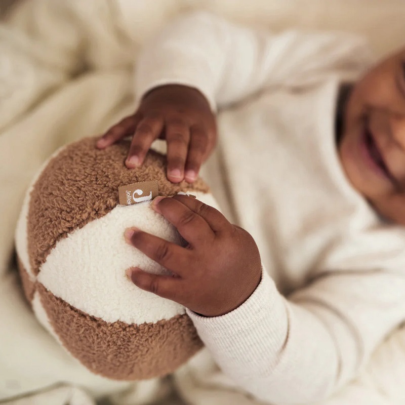 sensoorne pehme pall beebile mängimiseks