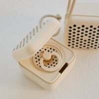 BIBS Soothe & Go Polka kinkekomplekt luti lutiketi ja lutikarbiga BIBS Soothe & Go Polka kinkekomplekt luti lutiketi ja lutikarbiga