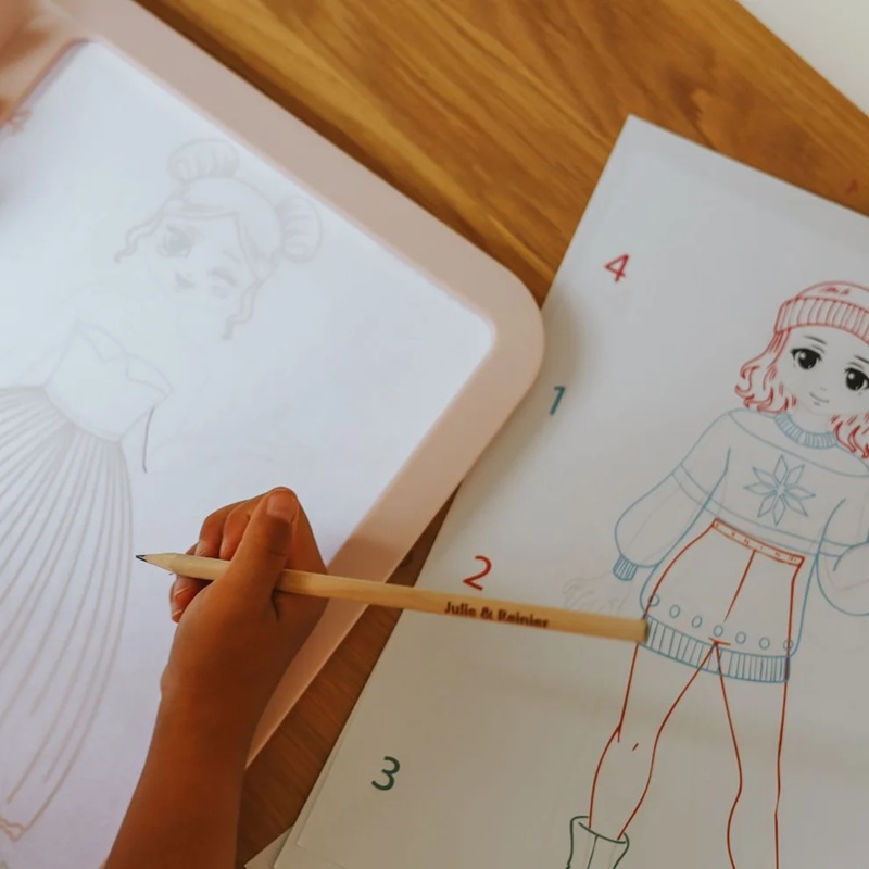 KIDYWOLF KIDYDRAW-PRO Fashion valgustahvel lastele A4 valgustahvel moedisaini ja riietuste joonistamiseks lapsele