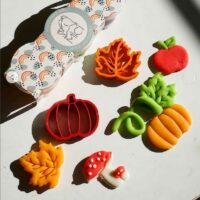 Looduslik ja ohutu MICI plastiliinivorm ja piparkoogivorm vahtraleht