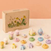 Grapat Flower Meadow 18-osaline värviliste puidust lillede komplekt vabamänguks