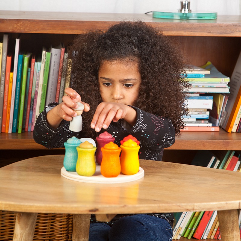 Grapat puidust nädala kalender igavene kalender nädalapäevade õppimine puidust mängufiguurid Nins
