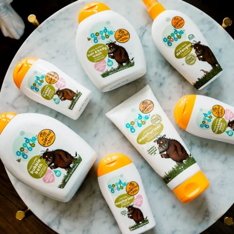 Kammimist hõlbustav pusasprei lastele juuste siluja