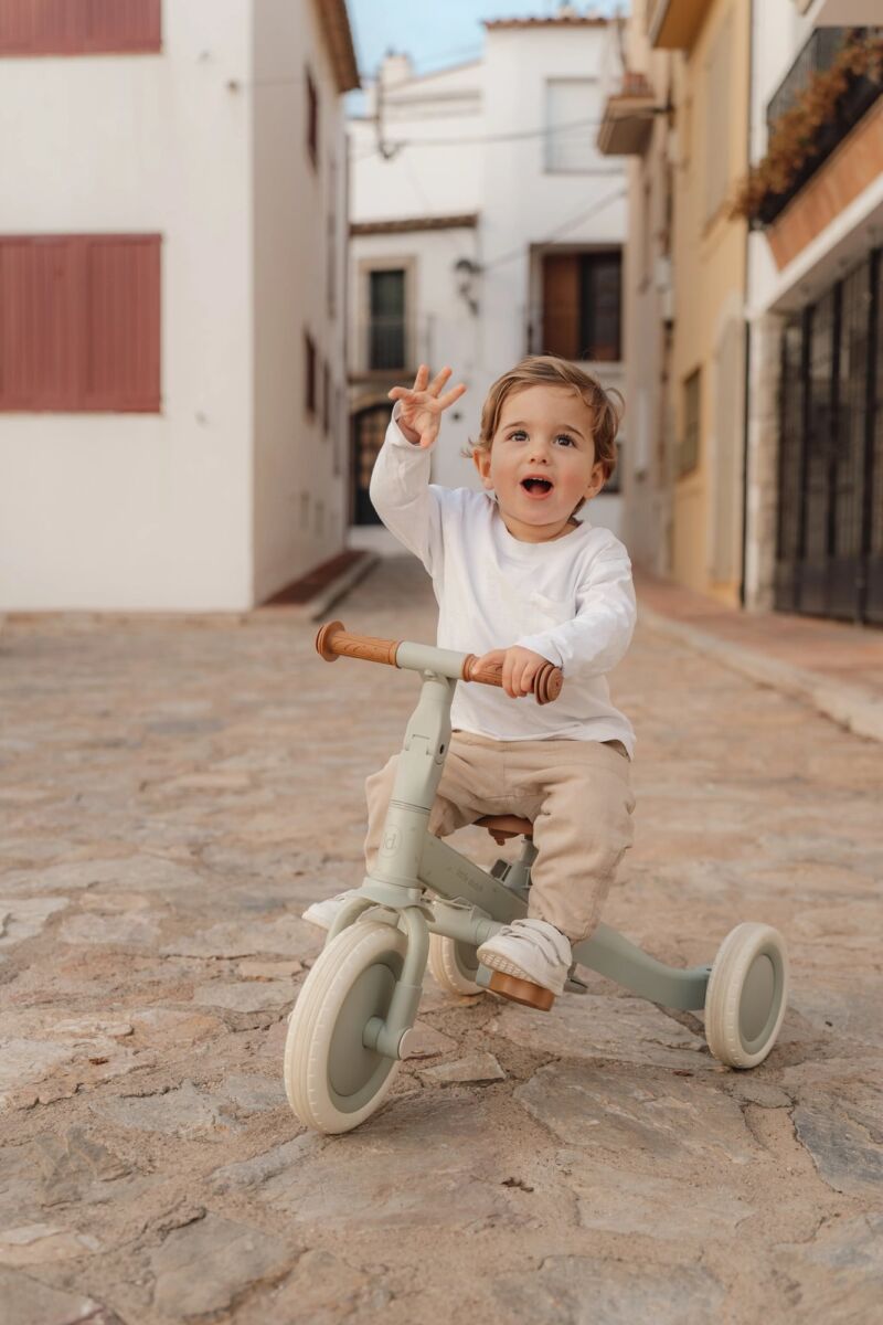 Little Dutch jalgratas 4-ühes lükkesangaga – kolmerattaline ja tasakaaluratas