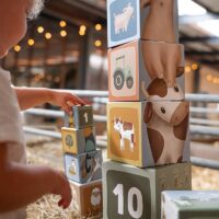 Little Dutch ladumisklotsid ladumistorn ladumismäng loendamine numbrid jutustamine ladumiskuubikud