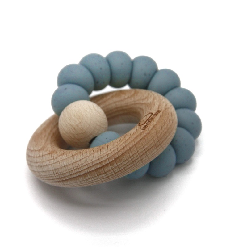 The Cotton Cloud silikoonist ja naturaalsest puidust ohutu närimisrõngas beebile katsikuks