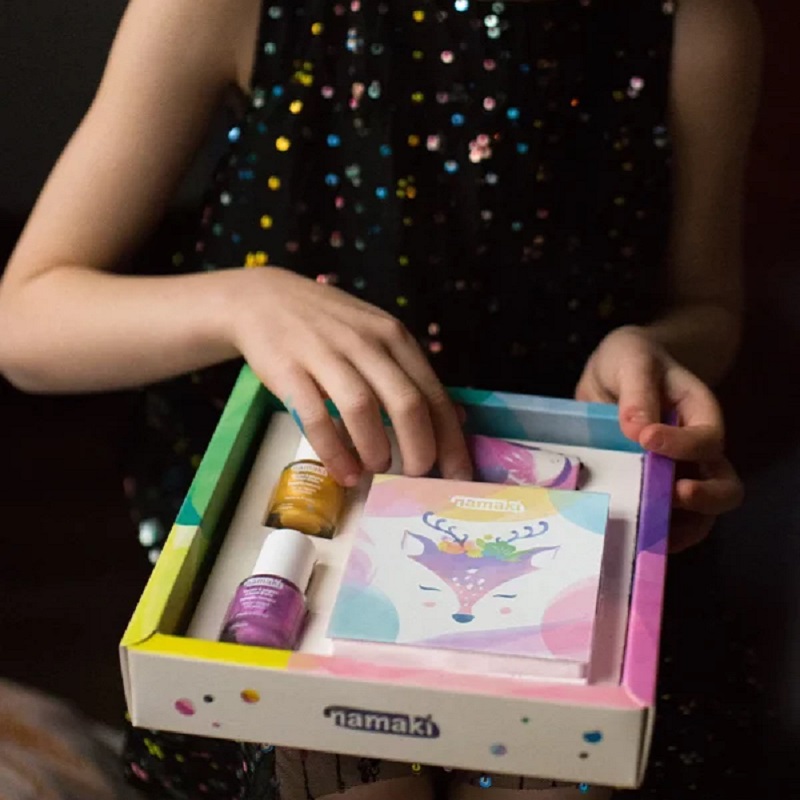 Namaki suur meigikomplekt lauvärvi, huulepulga ja küünelakkidega Looduslik ja vegan lastekosmeetika kinkekomplekt