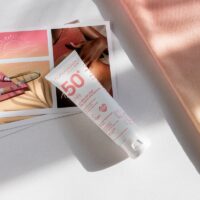 Alphanova lõhnatu SPF50 päikesekreem beebidele ja tundlikule nahale Alphanova lõhnatu SPF50 päikesekreem beebidele ja tundlikule nahale