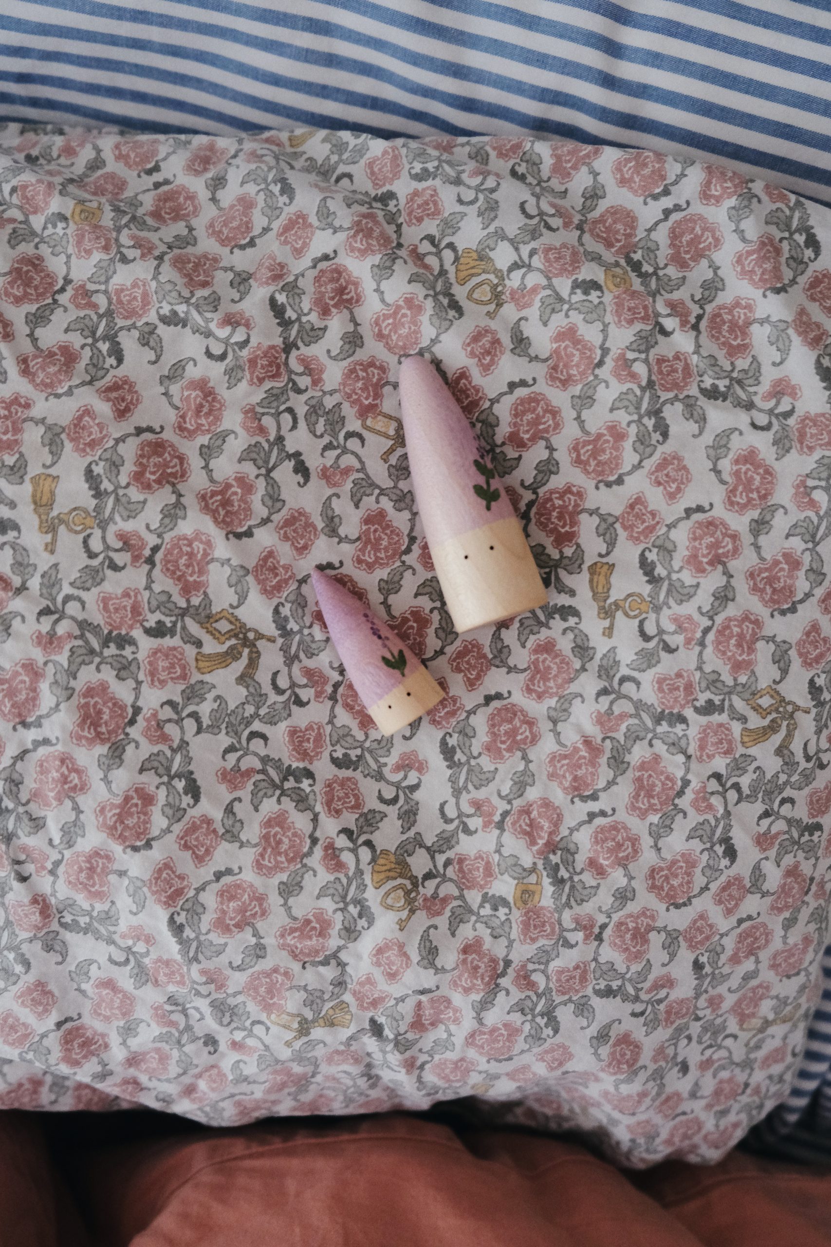 Grapat puidust mängufiguurid õnneloos üllatuskarp kingitus loovmäng vabamäng waldorfpedagoogika waldorfmänguasjad Grapat puidust mängufiguurid õnneloos üllatuskarp kingitus loovmäng vabamäng waldorfpedagoogika waldorfmänguasjad