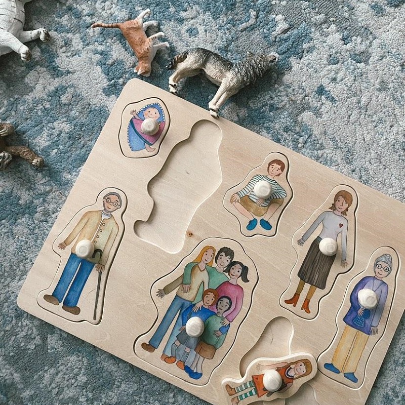 puidust nupupusle beebidele perekond pere