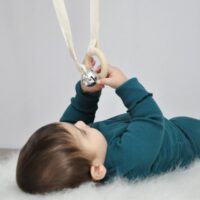 Haarav kelluke ja rõngas Montessori õhukarussell