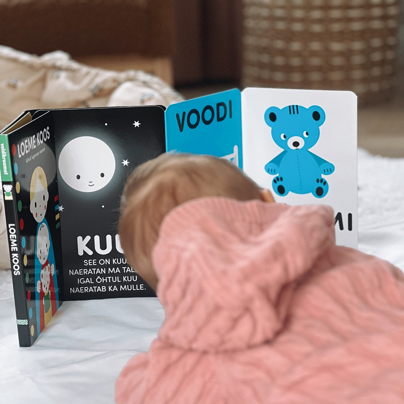 beebidele raaamt voldikraamat mustvalged pildid pappraamat kõvade lehtedega raamat titale