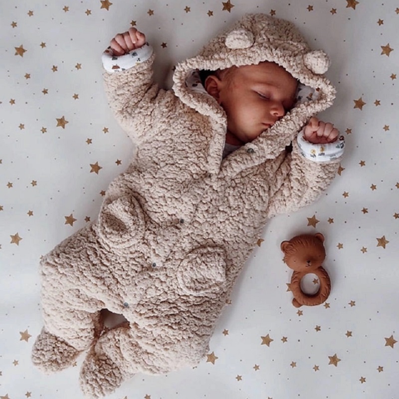 põrandamatt arvutitooli või söögitooli alla