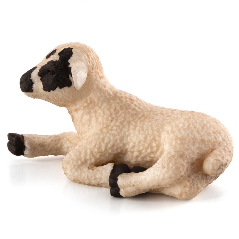 lamba realistlik loomafiguur