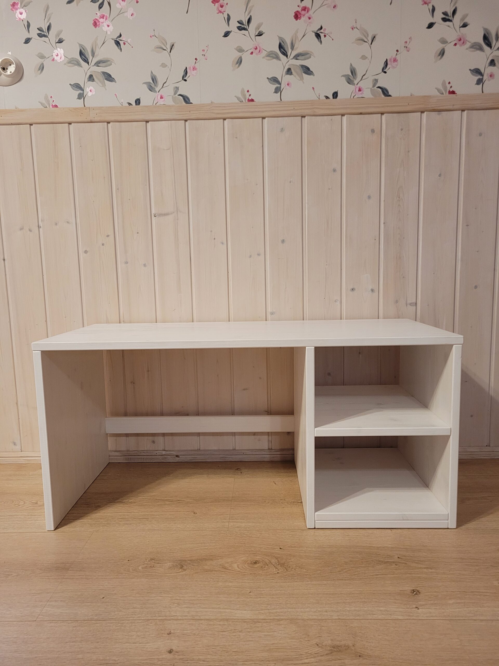 Puidust laud lastele (10)