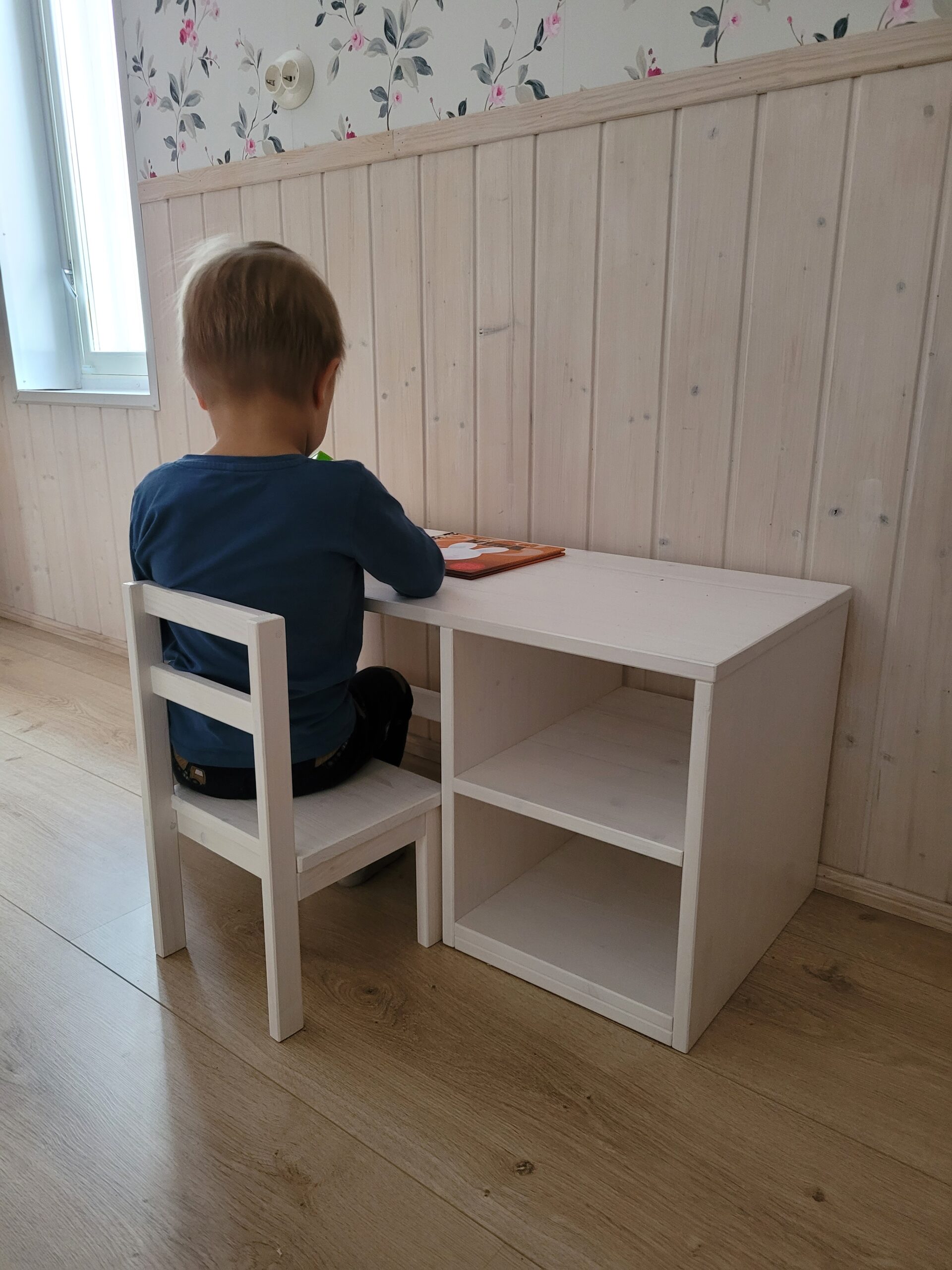 Puidust laud lastele (17)