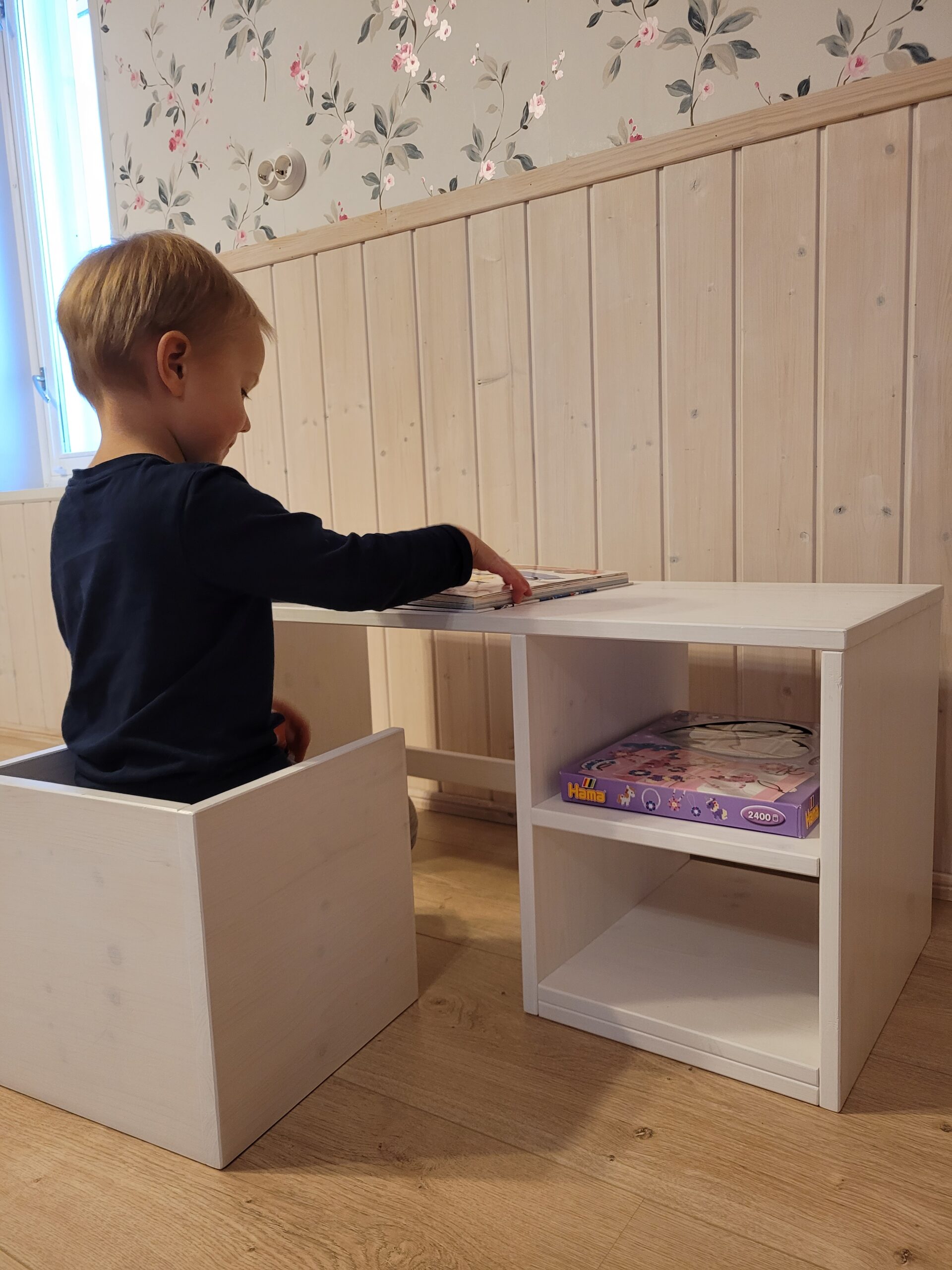 Puidust laud lastele (2)