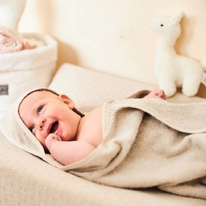 Pehmed ja eriti suured froteerätikud lastele beebile