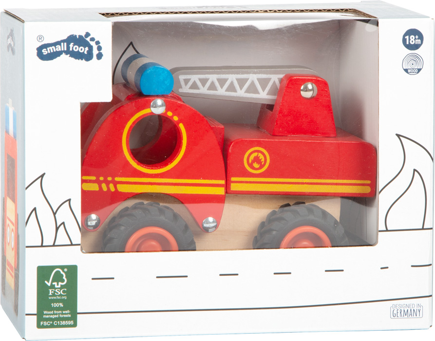 puidust suur tuletõrjeauto tuletõrjemasin päästeauto