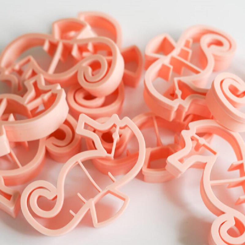 Piparkoogivorm vorm plastiliinile voolimismassile looduslik