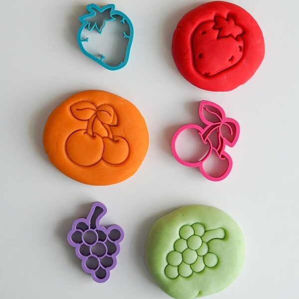 Piparkoogivorm vorm plastiliinile voolimismassile looduslik
