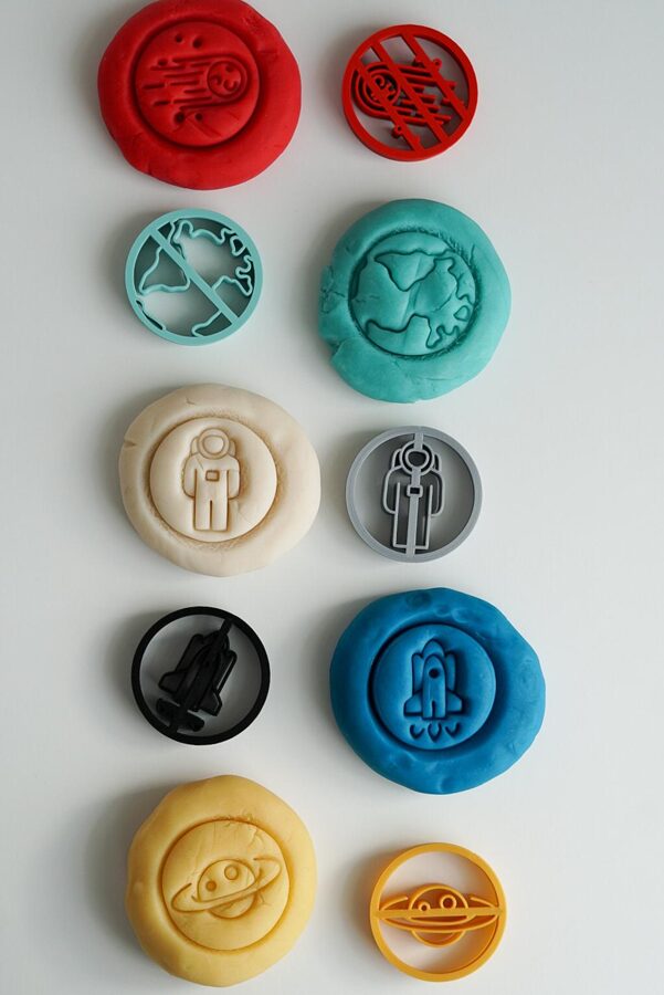 plastiliinivorm voolimisvorm piparkoogivorm küpsisevorm maakera planeet