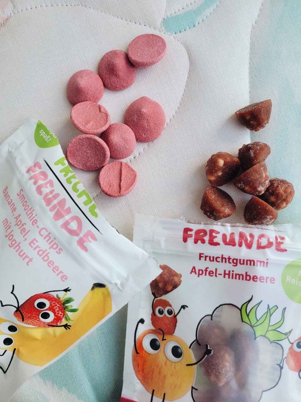 looduslikud snäkid puuviljad naturaalsed kommid kummikommid puuviljasnäkid freche freunde puuviljabatoonid snäkk smuutikommid jogurtikommid