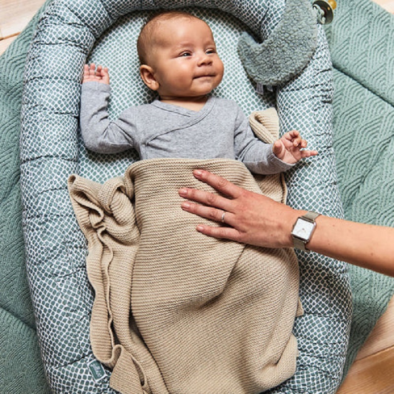 kootud tekk beebile katsikukingitus