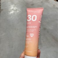 Veekindel Alphanova SPF30 päikesekreem orgaaniline, vaarikaseemne ja jojobaõliga looduslik kogu perele lastele päikesekaitse päevitamine Veekindel Alphanova SPF30 päikesekreem orgaaniline, vaarikaseemne ja jojobaõliga looduslik kogu perele lastele päikesekaitse päevitamine