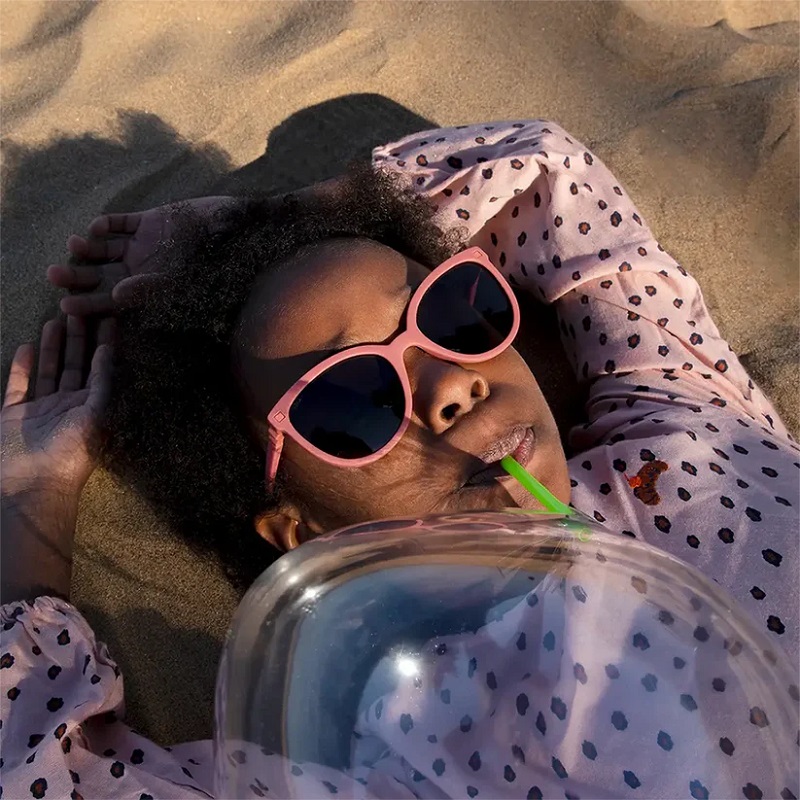 uzz kõrgema 3-kategooria kaitsega päikeseprillid lastele 6-9 aastat, terrakota