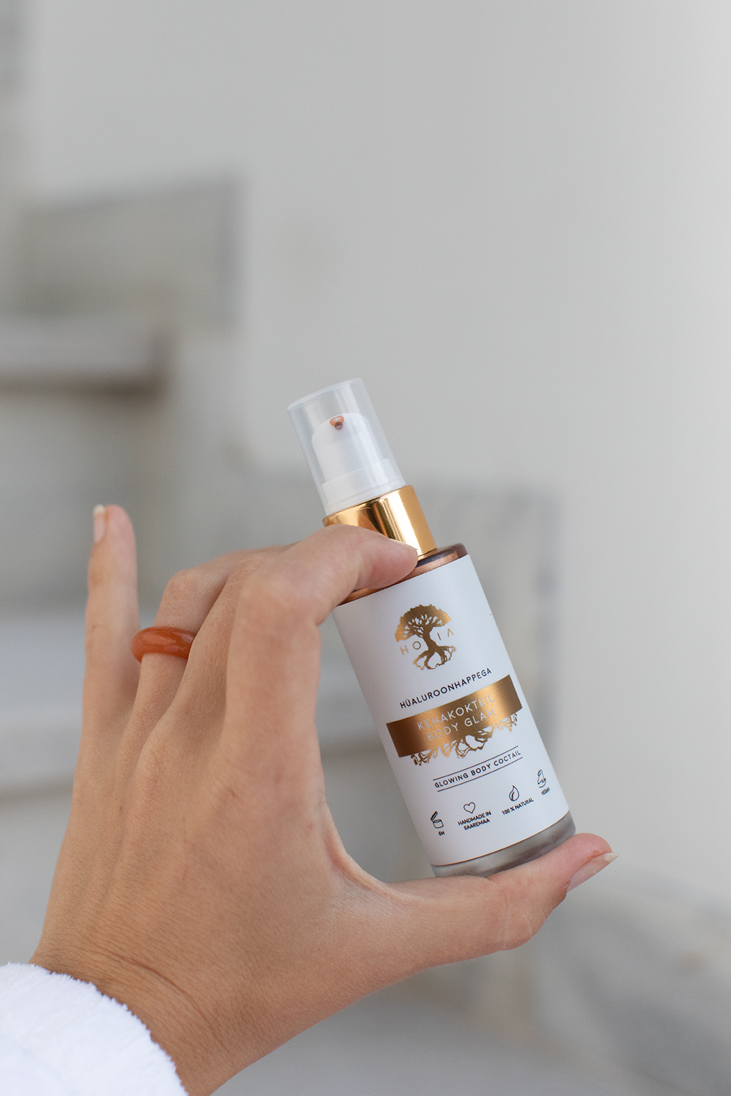 Superniisutav ja sädelev losjoon kogu kehale looduslik sädelev kehakreem hoia homespa eesti looduskosmeetika