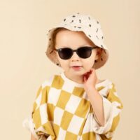 Kietla Wazz kruvideta ja 100% purunematu raamiga, kõrgema 3-kategooria kaitsega päikeseprillid lastele 2-4 aastat, must Kietla Wazz kruvideta ja 100% purunematu raamiga, kõrgema 3-kategooria kaitsega päikeseprillid lastele 2-4 aastat, must
