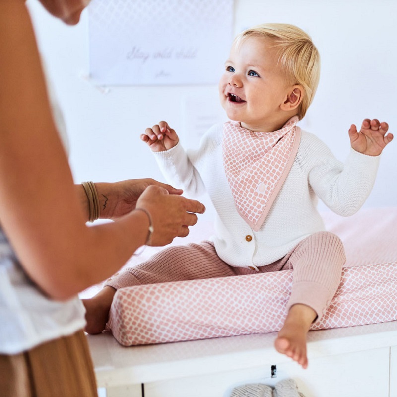 kaelussallid ilasallid ilalapid beebisall beebipõll beebipõlled kaelussall sall beebile