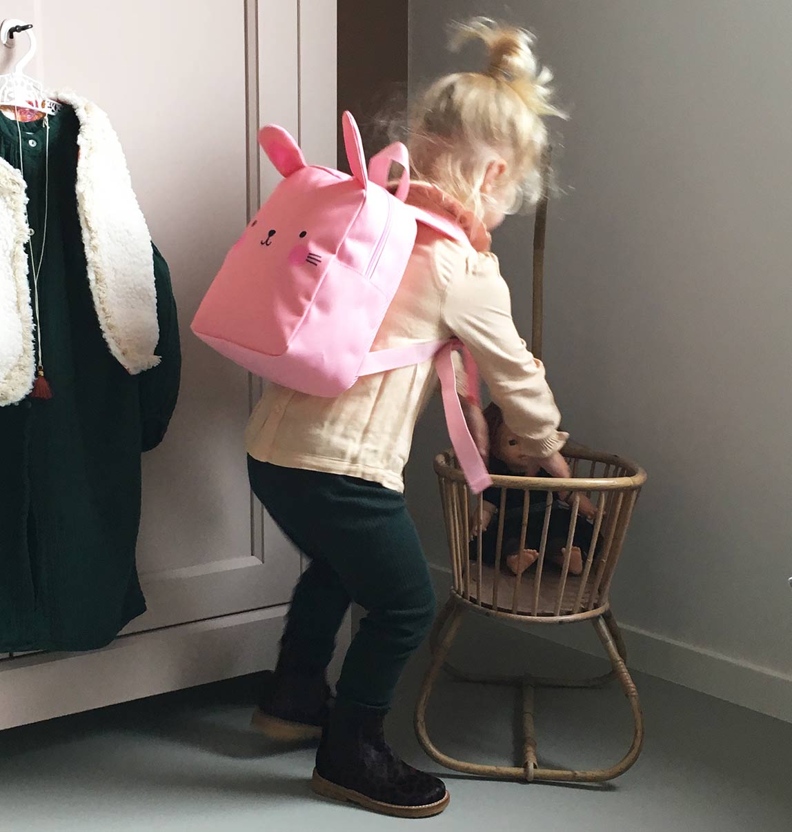 laste seljakott koolikott kott lasteaeda trenni tugevdatud seljaosa reguleeritavad rihmad