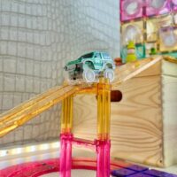autotee kurvid lisakomplekt sillad magnetklotsid cleverclixx connetix magna tiles tugevad magnetitega klotsid loovmäng autorada lisakomplekt elektrilised autod isesõitev auto liiklusmärgid elektriline auto isesõitev võidusõiduauto