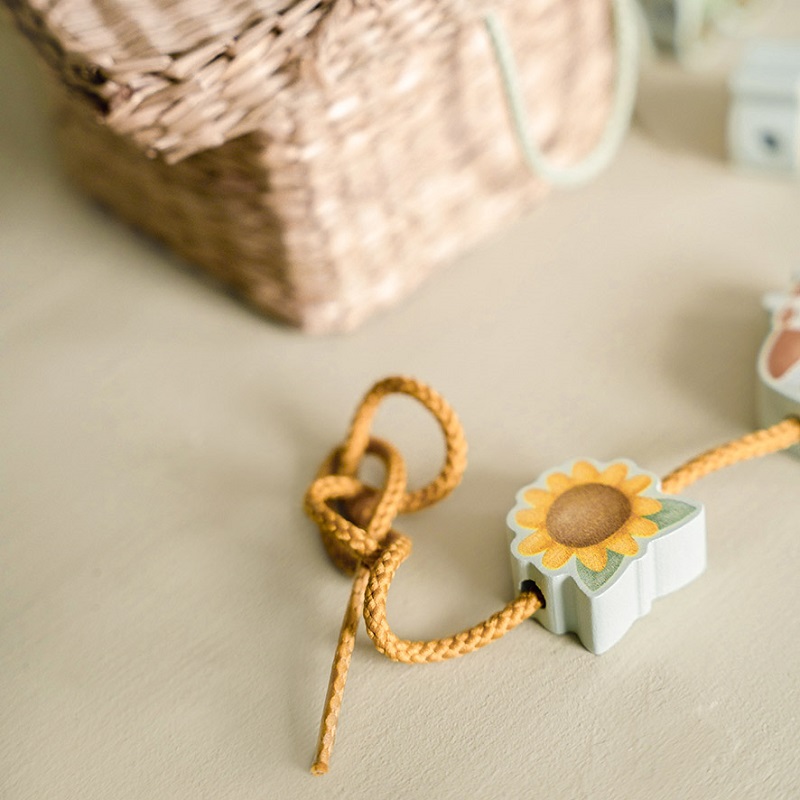 Little dutch nöörimäng nöörimismäng nöörimine peenmotoorika õppemäng lastel