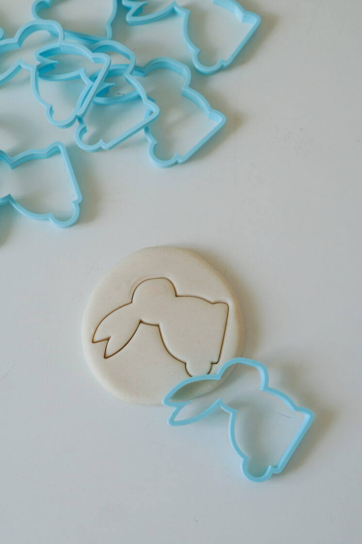 Lastele sobivas suuruses MICI vorm – ideaalne voolimismassi, taigna või liivaga mängimiseks