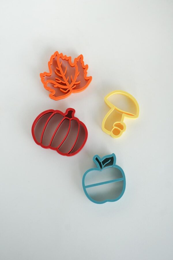 Lastele sobivas suuruses MICI vorm – ideaalne voolimismassi, taigna või liivaga mängimiseks