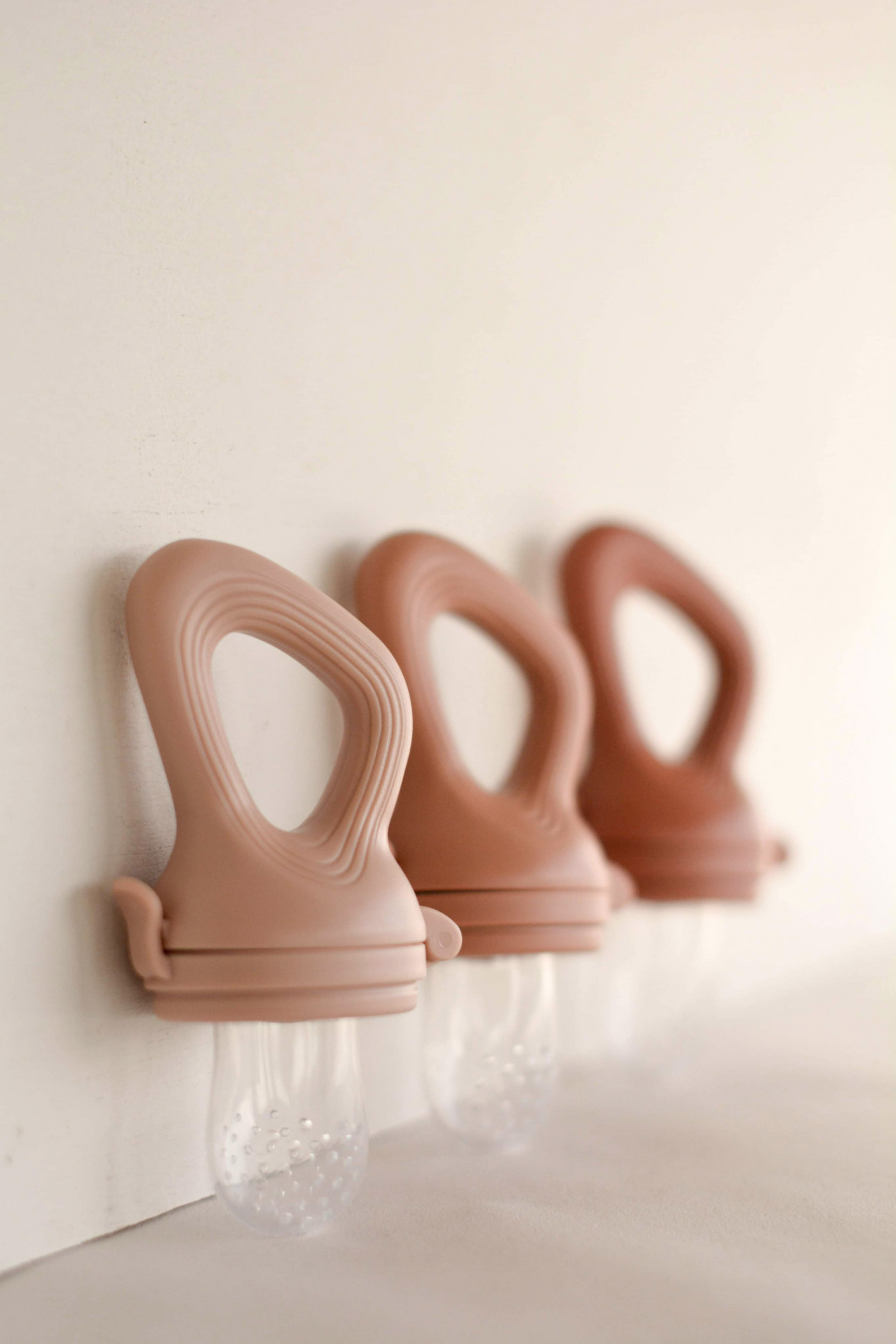 Zakuw toiduluti komplekt – elegantne ja ohutu vahend beebile uute maitsete avastamiseks.