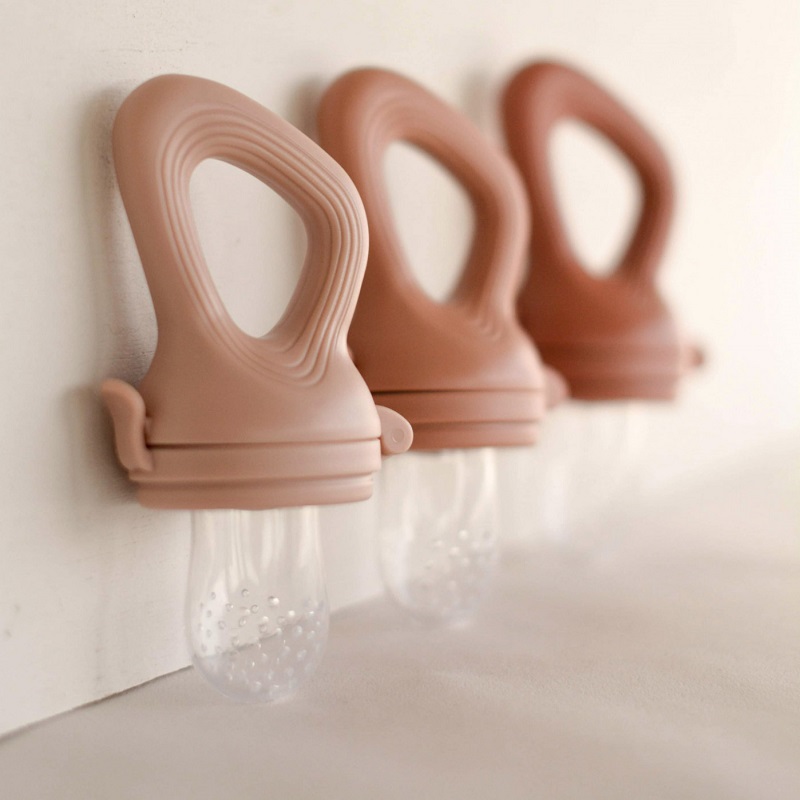 Zakuw toiduluti komplekt – elegantne ja ohutu vahend beebile uute maitsete avastamiseks.