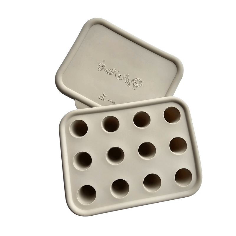 Zakuw silikoonist jäävorm kaanega – ideaalne külmutatud püree ja rinnapiima jaoks.