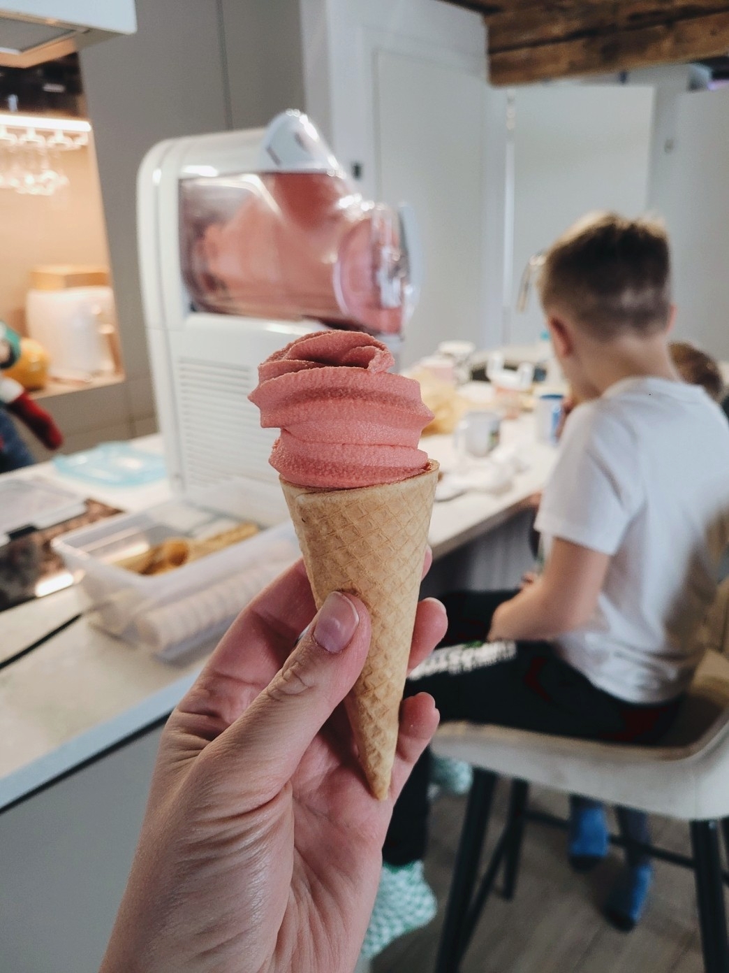 Pehmejäätisemasina rent Raplamaal ja Harjumaal