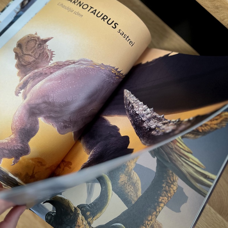Raamat Elutruud loomad – dinosaurused, kõva kaanega teadusraamat lastele