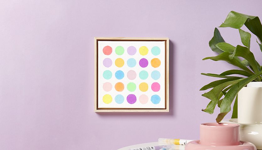 Akrüülmarkerite komplekt 7 vikerkaarevärvis, 3 mm otsik