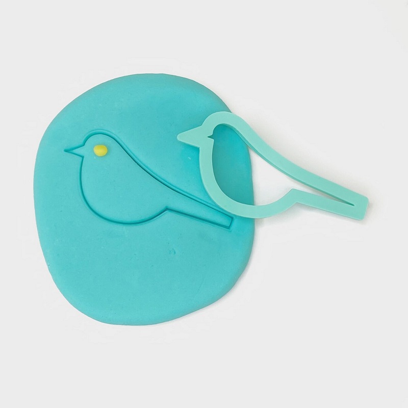 Lastele sobivas suuruses MICI vorm – ideaalne voolimismassi, taigna või liivaga mängimiseks