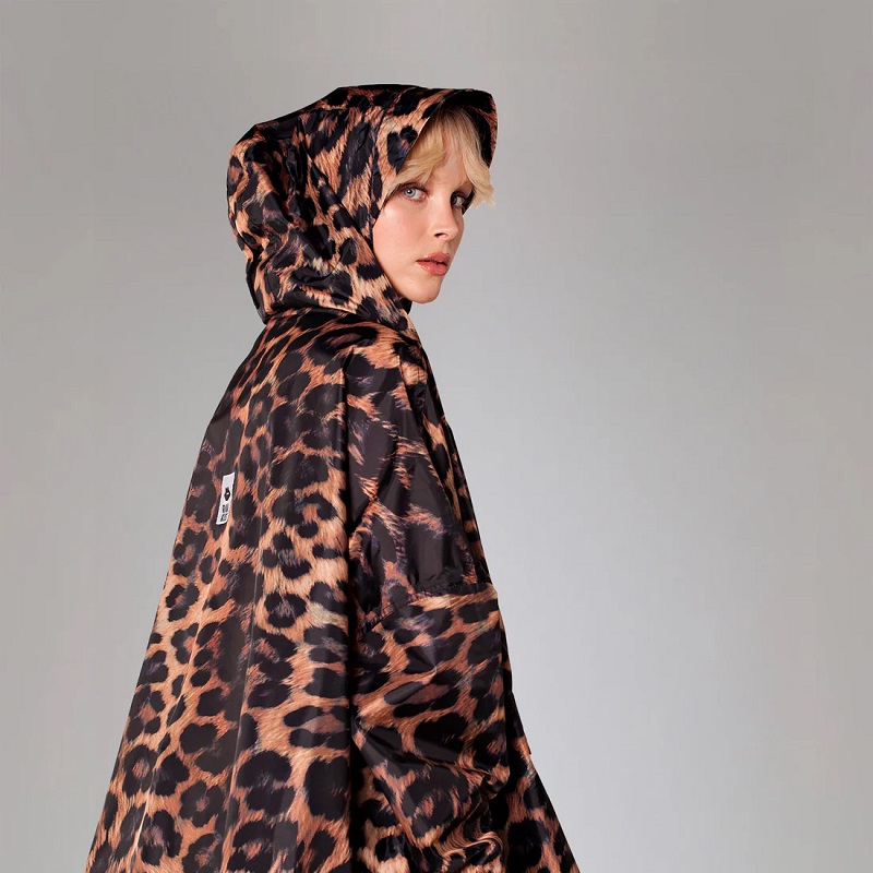 Rainkiss - korduvkasutatav vihmakeep või vihmapontšo