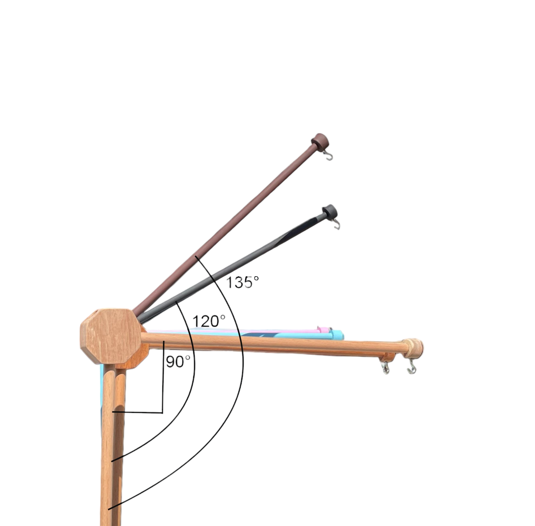 Puidust Montessori voodikarusselli hoidja reguleeritava nurgaga