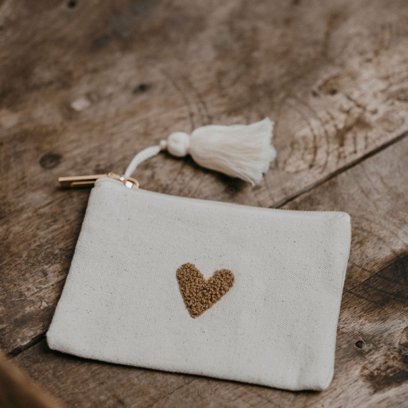 Zakuw laste rahakott või kott aksessuaaridele