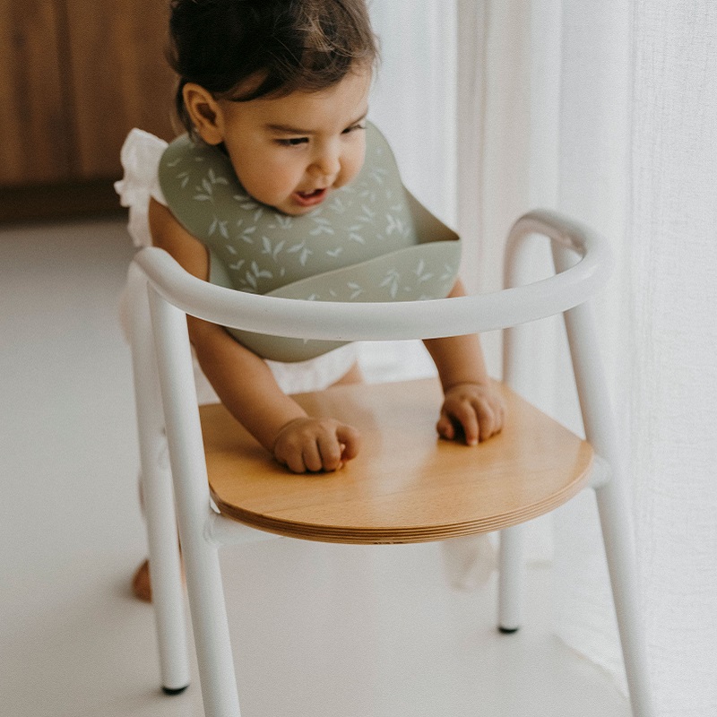 Zakuw reguleeritav silikoonist söögipõll beebile ja pudipõll väikelapsele